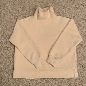 Lou & Grey
Plush Turtleneck Sweat Shirt 
Cream (Size M)